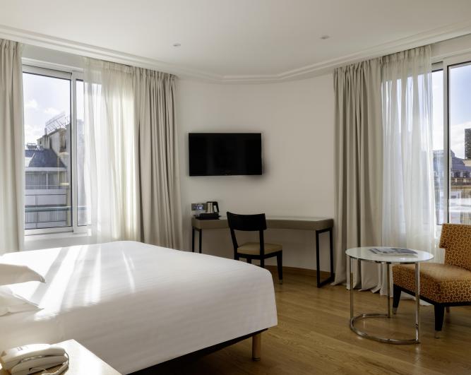 HOTEL DE CASTIGLIONE ****