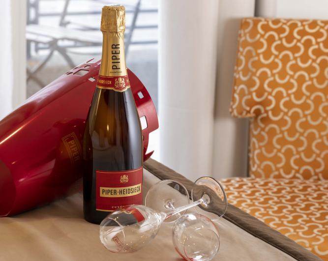 HOTEL DE CASTIGLIONE ****